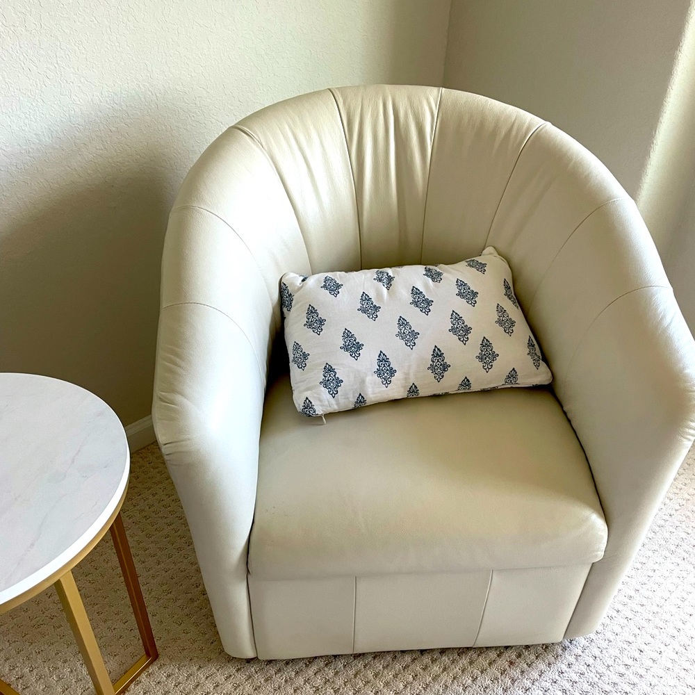 Lumbar Pillows